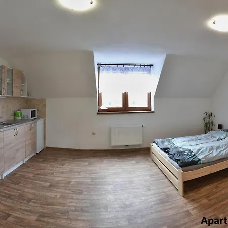 Apartahotel Chata Tánička 3*