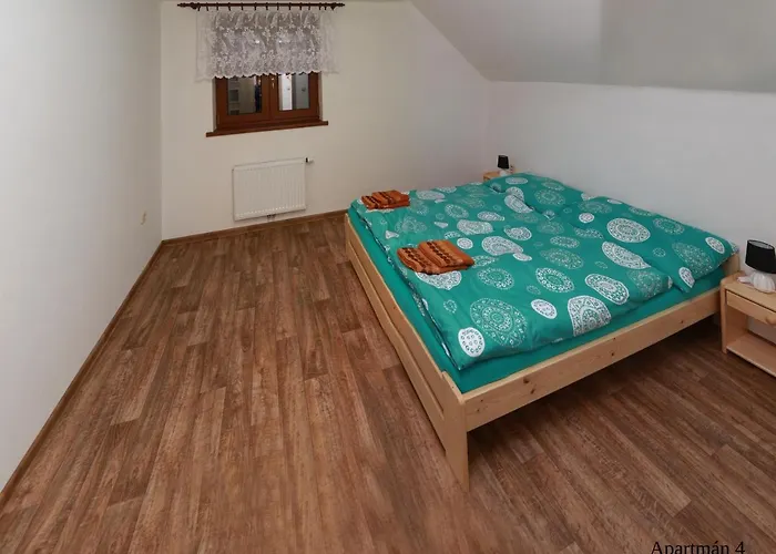 アパートホテル Chata Tanicka Jeseník